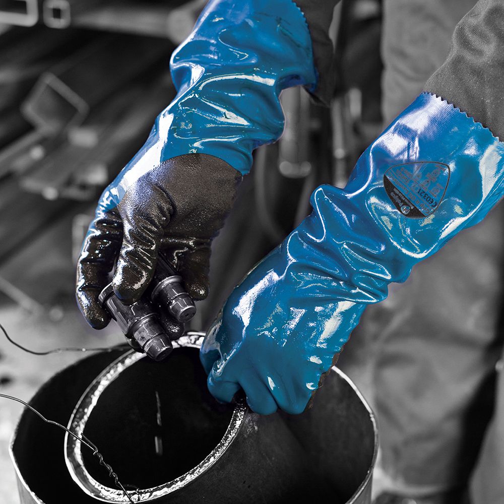 Grip It® Oil C3 Cut Resistant Dual Nitrile Coated Glove