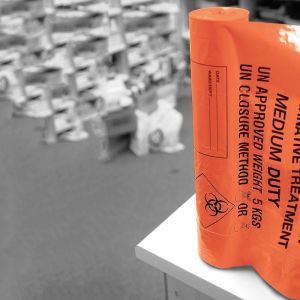 Orange Medium Duty Clinical Waste Sacks on a Roll (20L, 5kg)